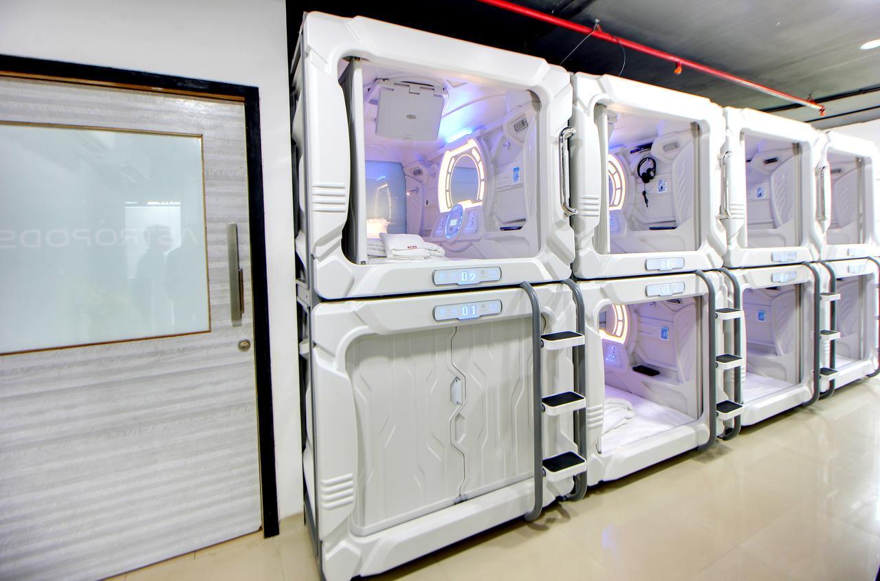 Hotel Astropods Airport, Mumbai. Exterior foto