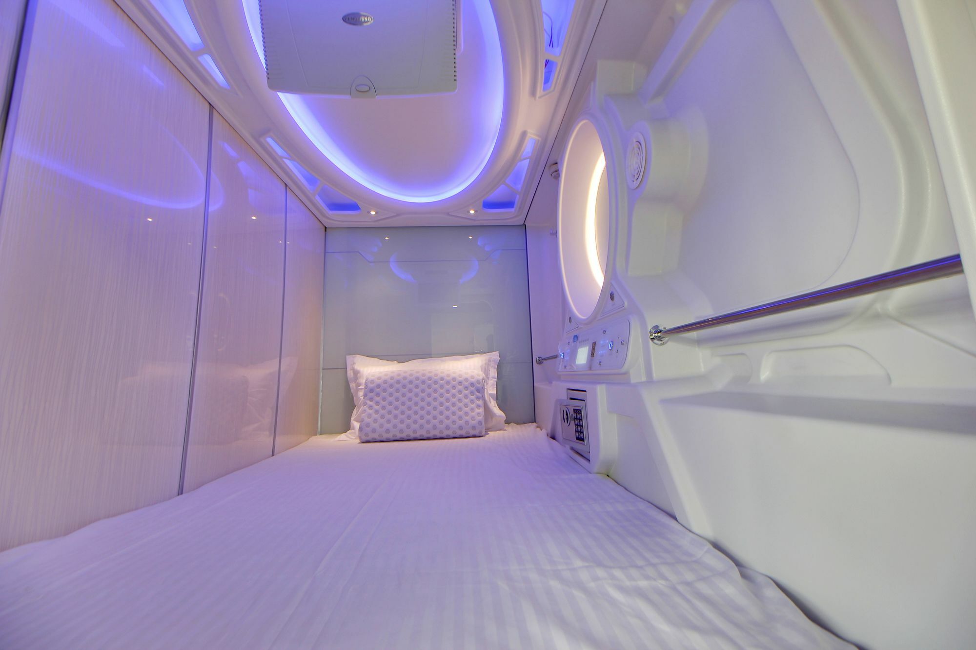Hotel Astropods Airport, Mumbai. Exterior foto